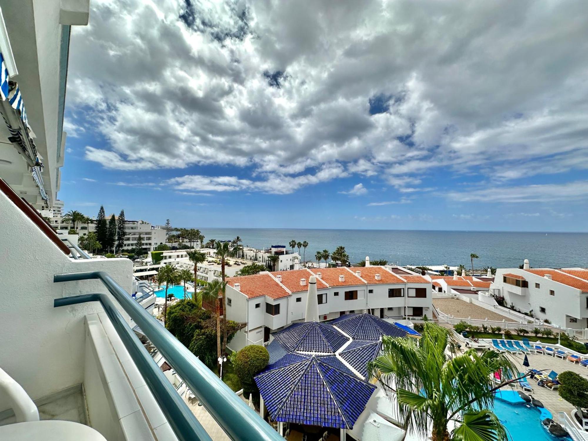 Atlantis Home (Adults Only) Costa Adeje  Exterior foto